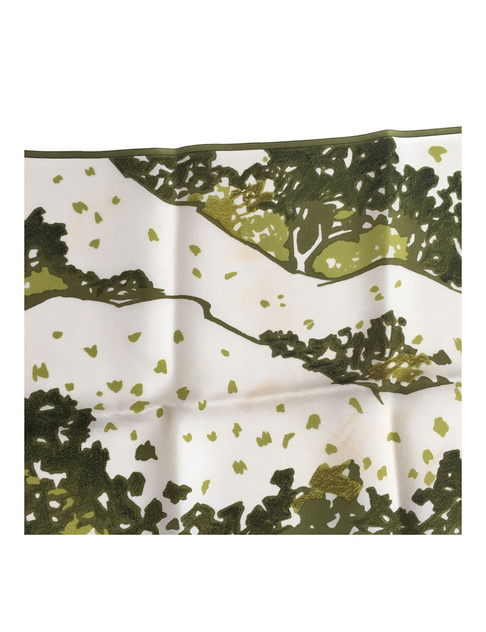 Carré Trois feuilles Hermes en soie blanche et verte 
