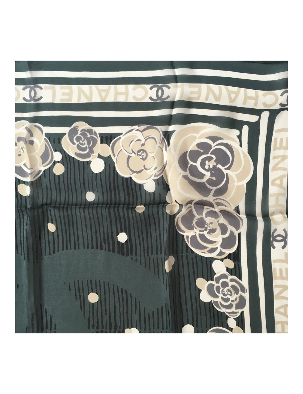 Square CHANEL anthracite silk