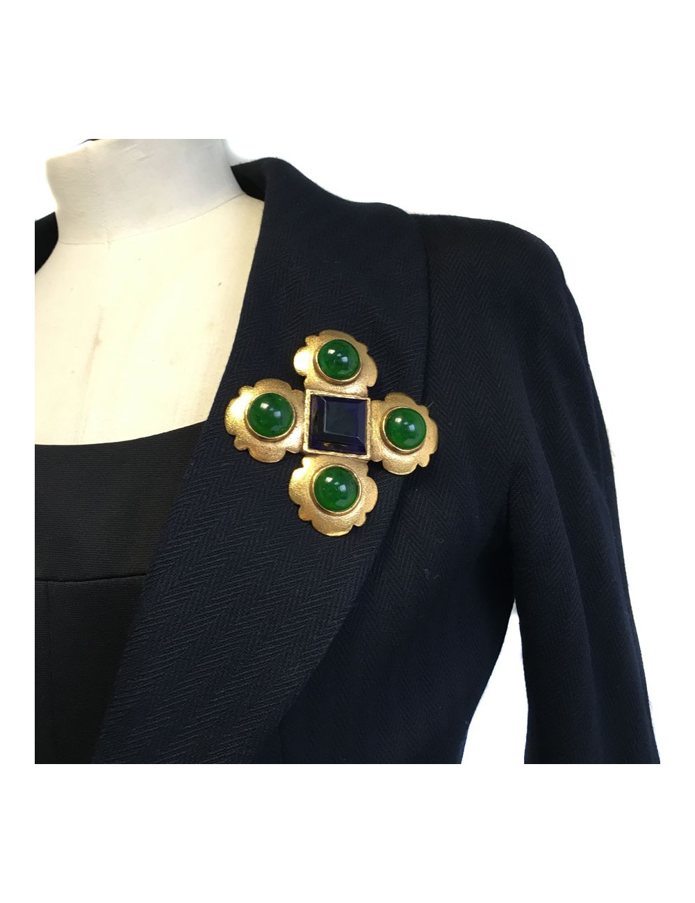 Parure CHANEL broche et boucles d'oreille Vintage