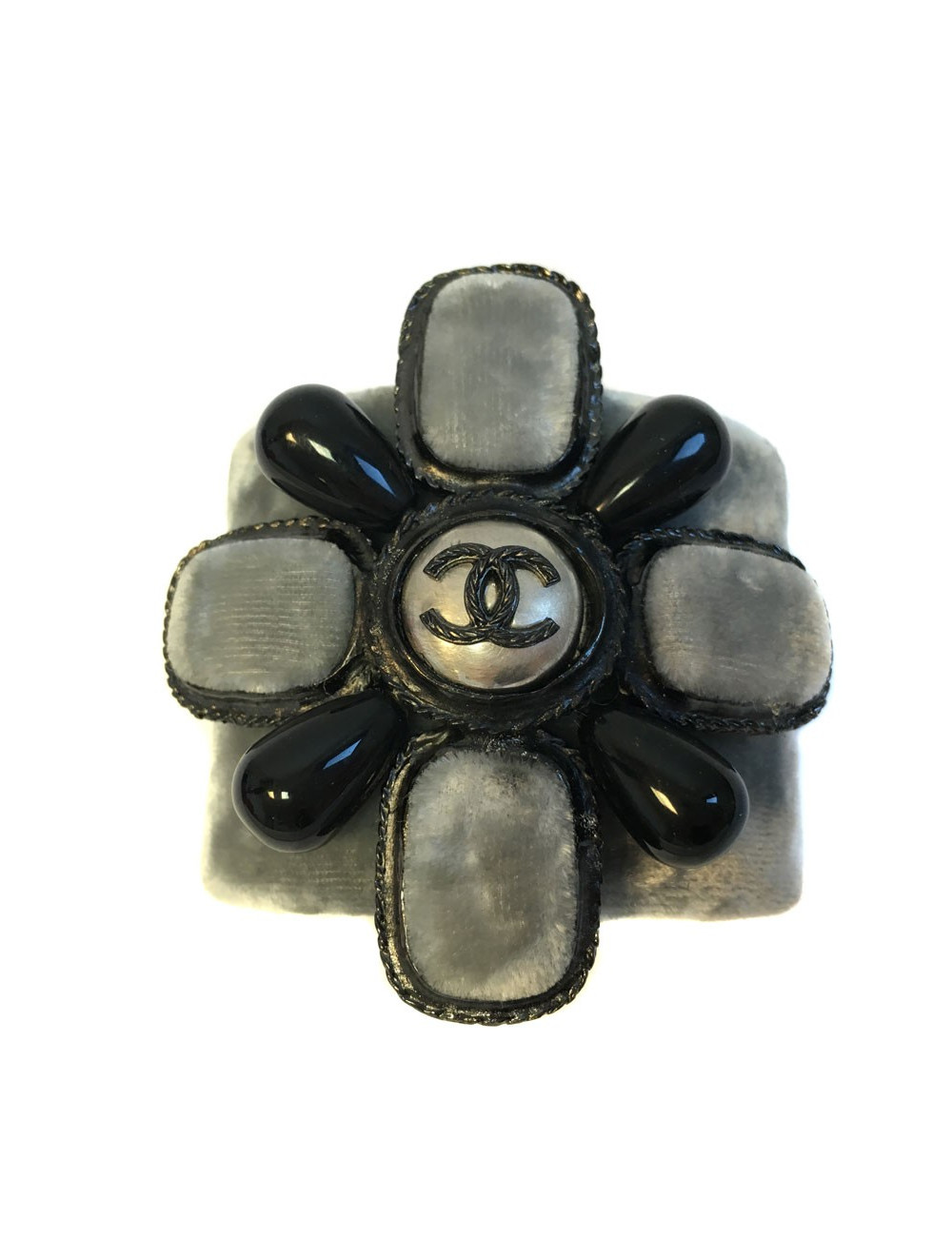 Manchette CHANEL velours gris et pâte de verre