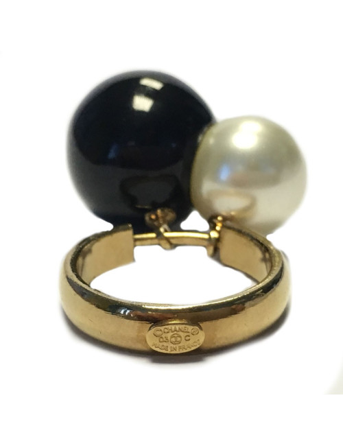 Bague CHANEL T 53,5  perles noires et blanches