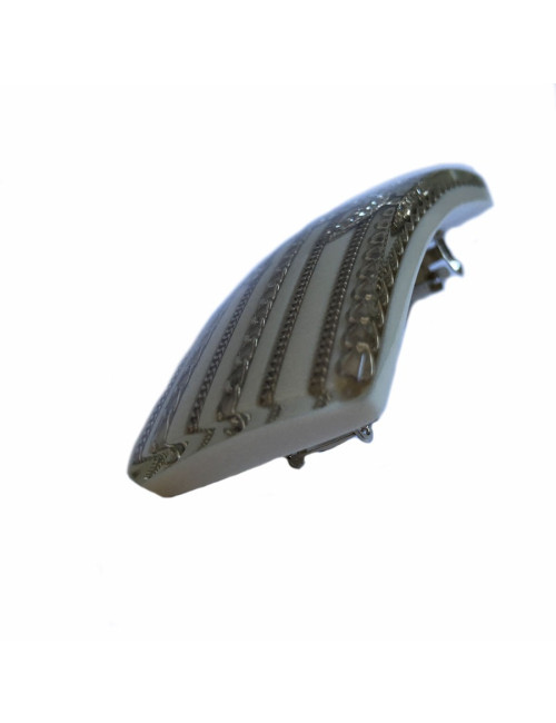 Barrette à cheveux CHANEL beige avec inclusion des chaînettes dorées