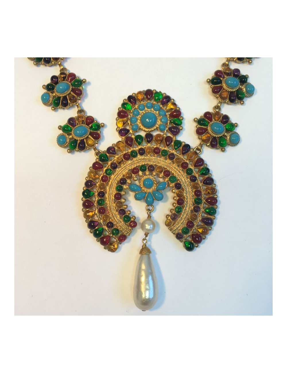 "Collar couture CHANEL Byzantine Paris-Bombay"