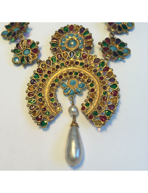 Collier haute couture CHANEL byzantin Paris-Bombay"