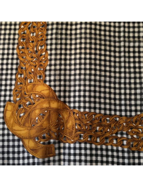 Square silk CHANEL Collector