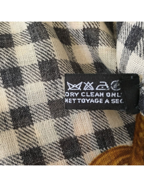 Square silk CHANEL Collector