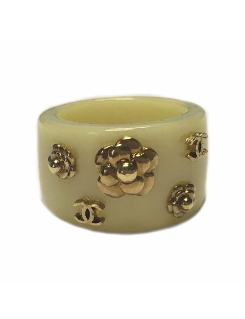 Bague CHANEL beige et camélia doré T53