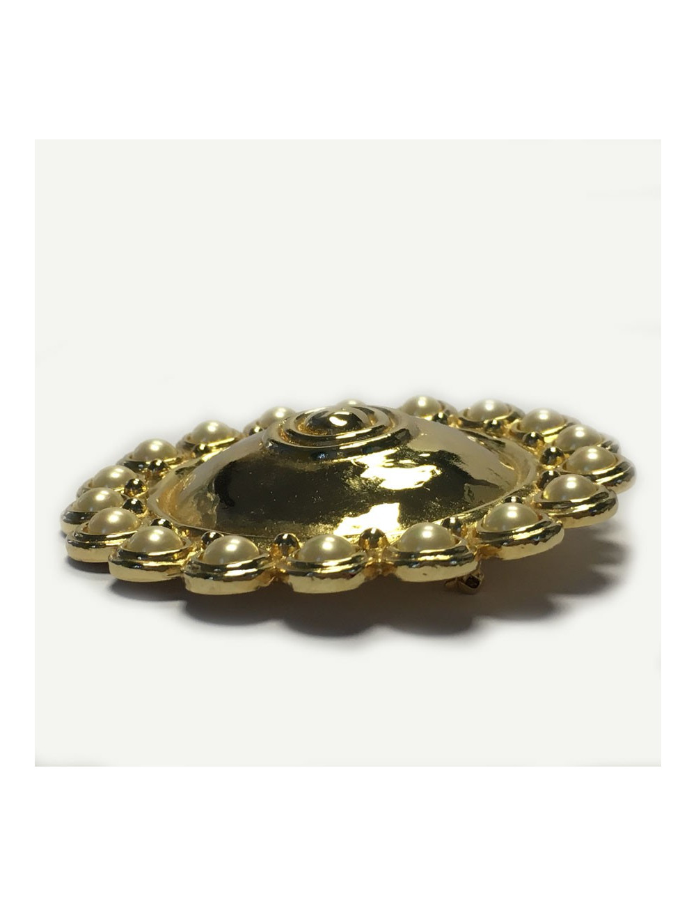 Broche CHRISTIAN DIOR dorée et perlée Vintage