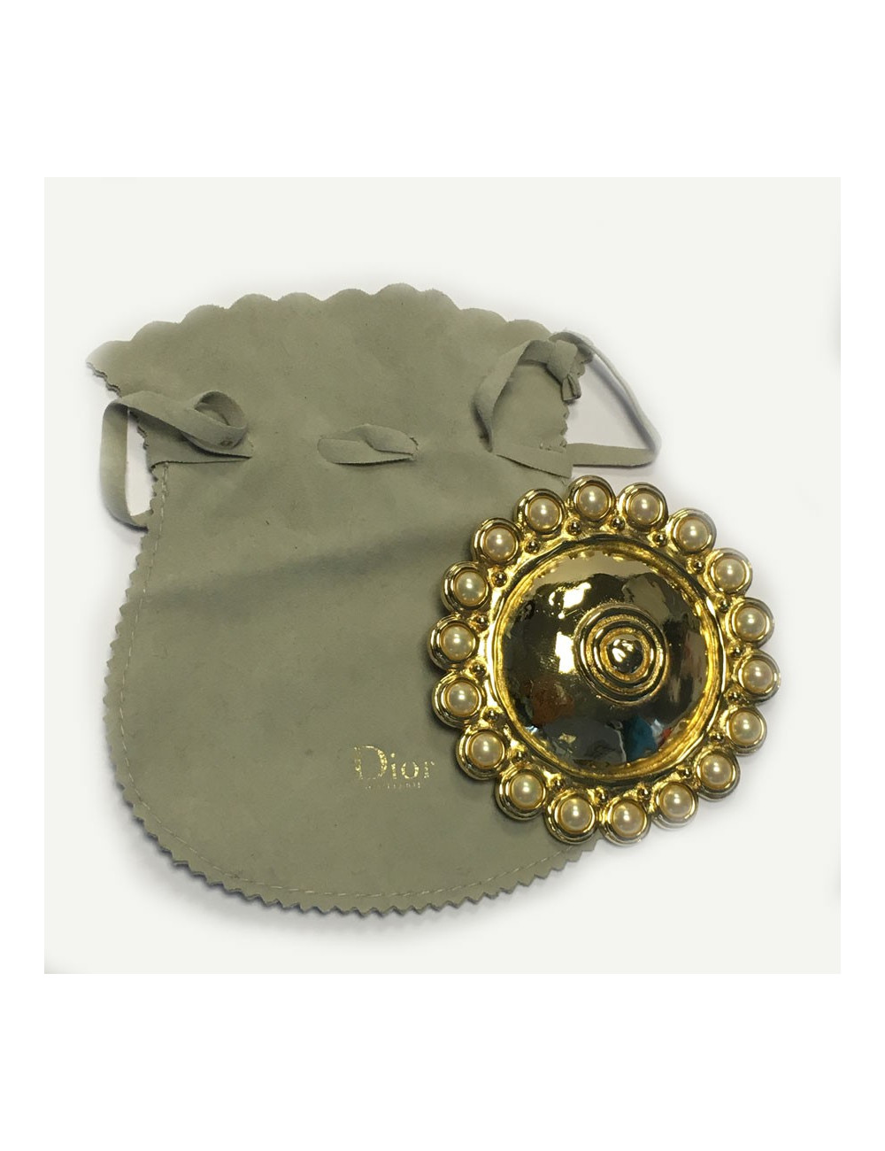 Broche CHRISTIAN DIOR dorée et perlée Vintage