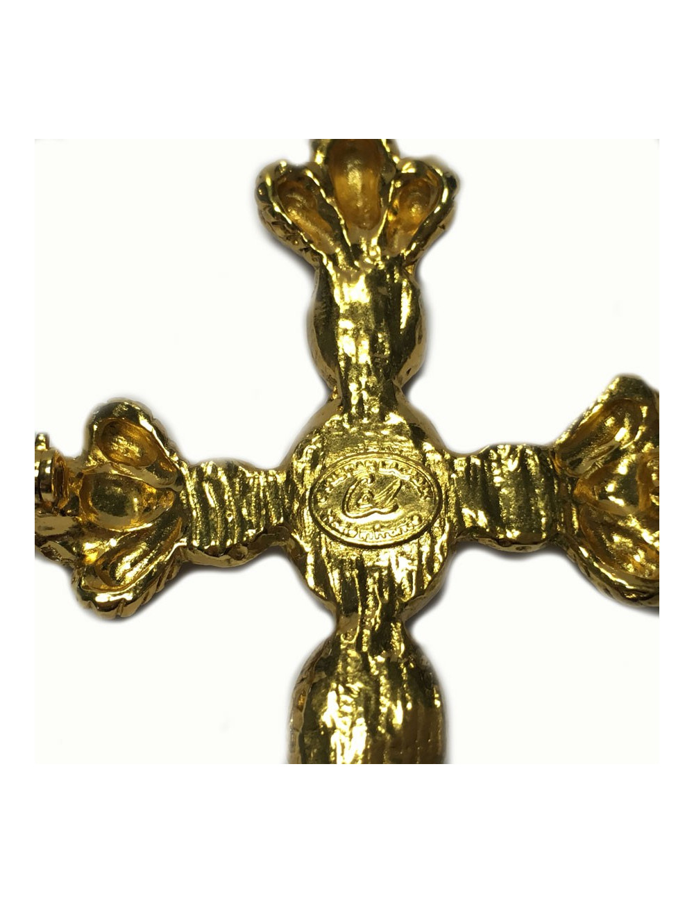 Broche CHRISTIAN LACROIX croix dorée