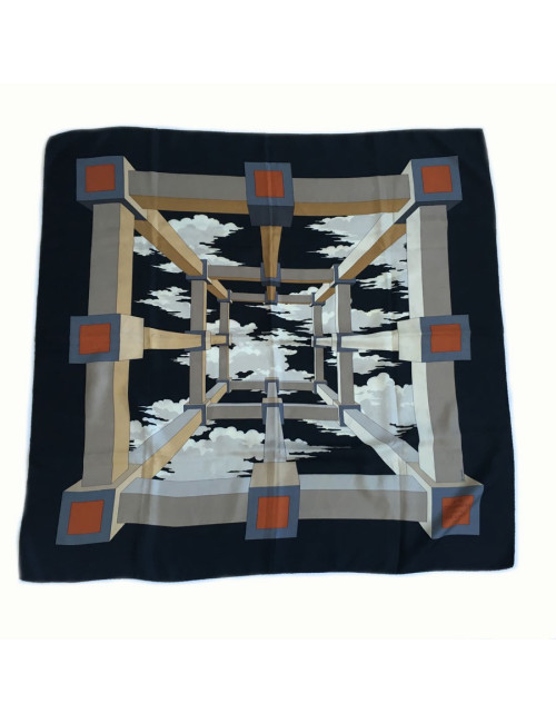 xxx Carré HERMES A.M CASSANDRE pour HERMES en soie 