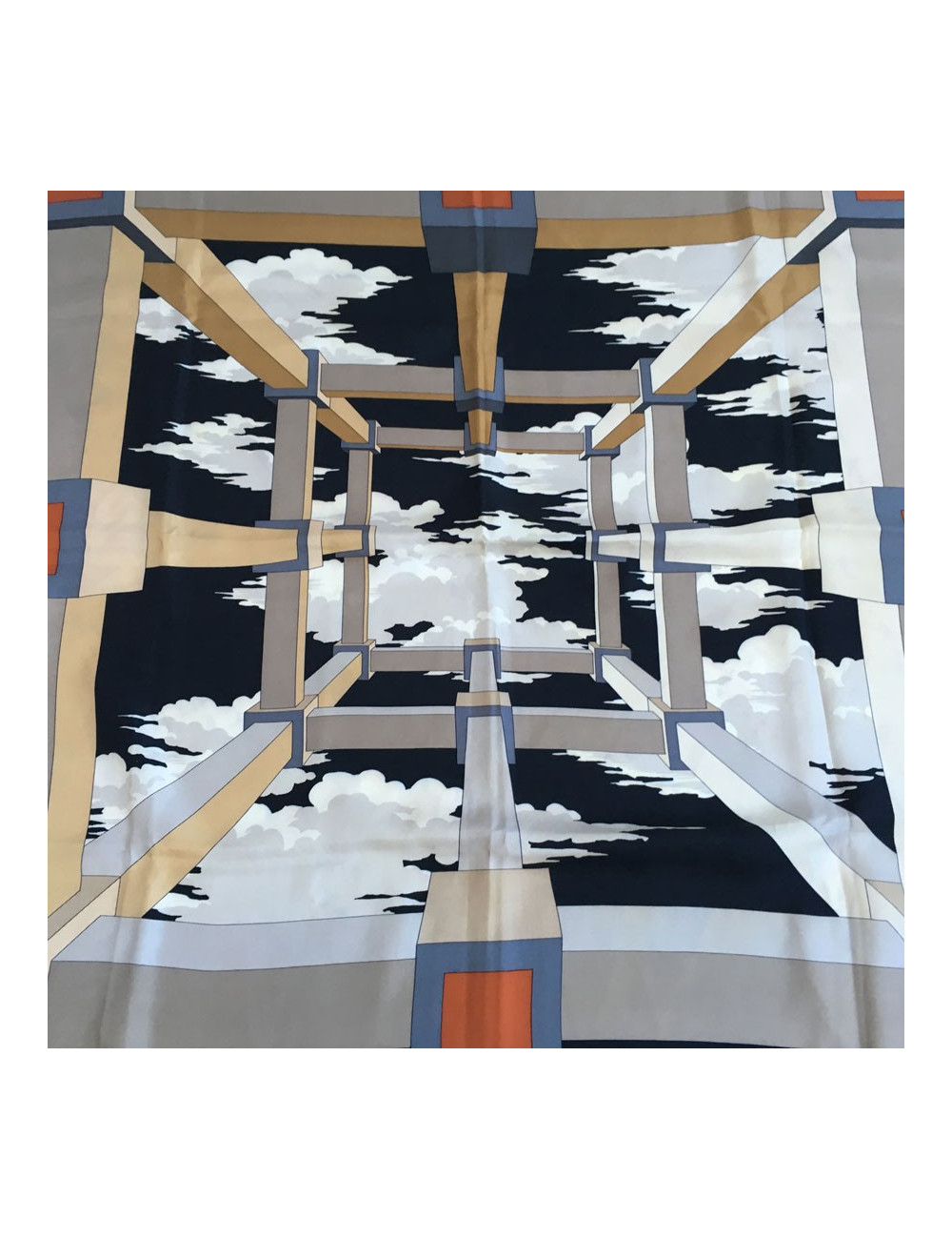 HERMES A.M. CASSANDRE for HERMES square silk