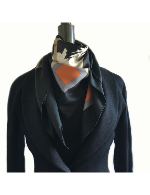 Carré HERMES A.M CASSANDRE pour HERMES en soie 