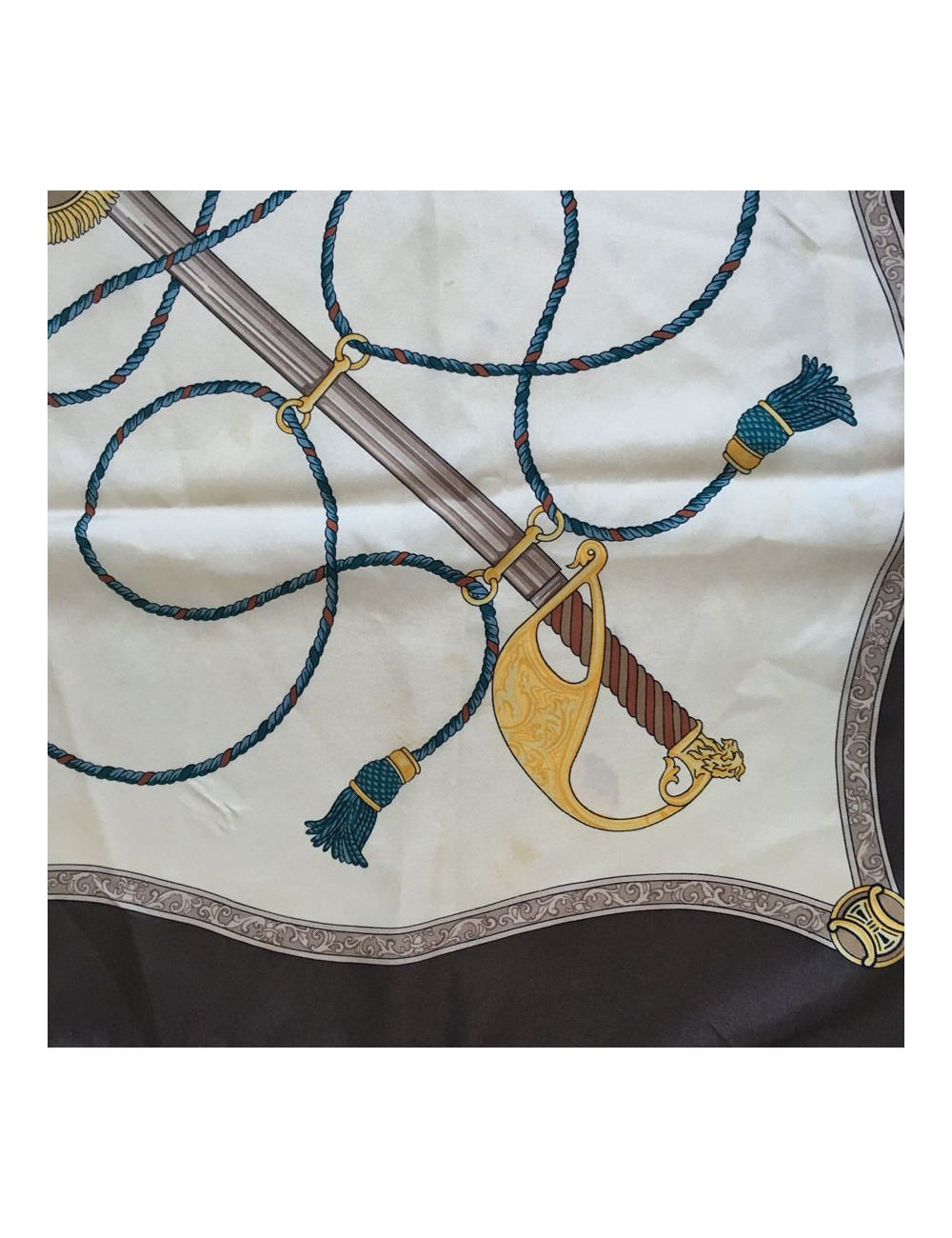  Foulard CELINE "Un nom, un style" en soie