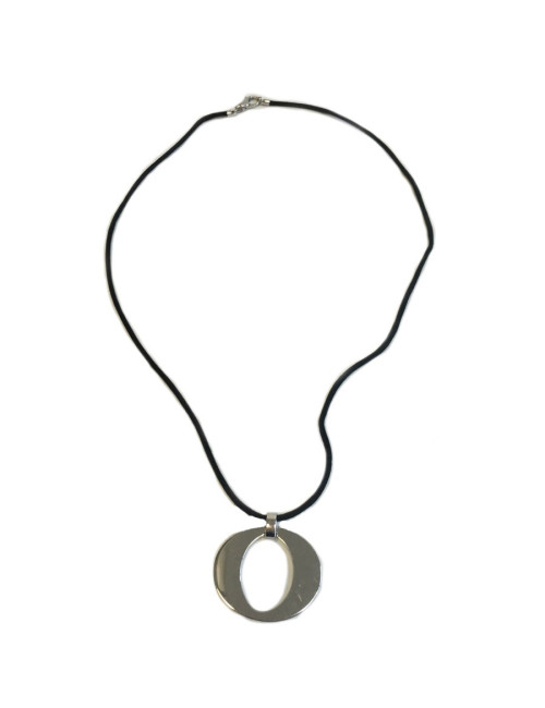 Pendentif DIOR argenté sur cordon noir