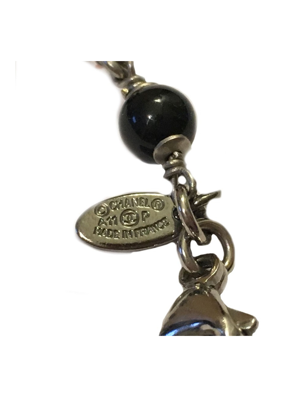 CHANEL necklace with pearls