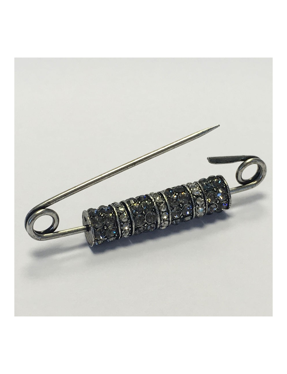 Broche épingle LANVIN en métal argenté et strass