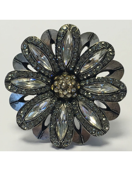 Ring Marguerite LANVIN T55 silver metal and rhinestones