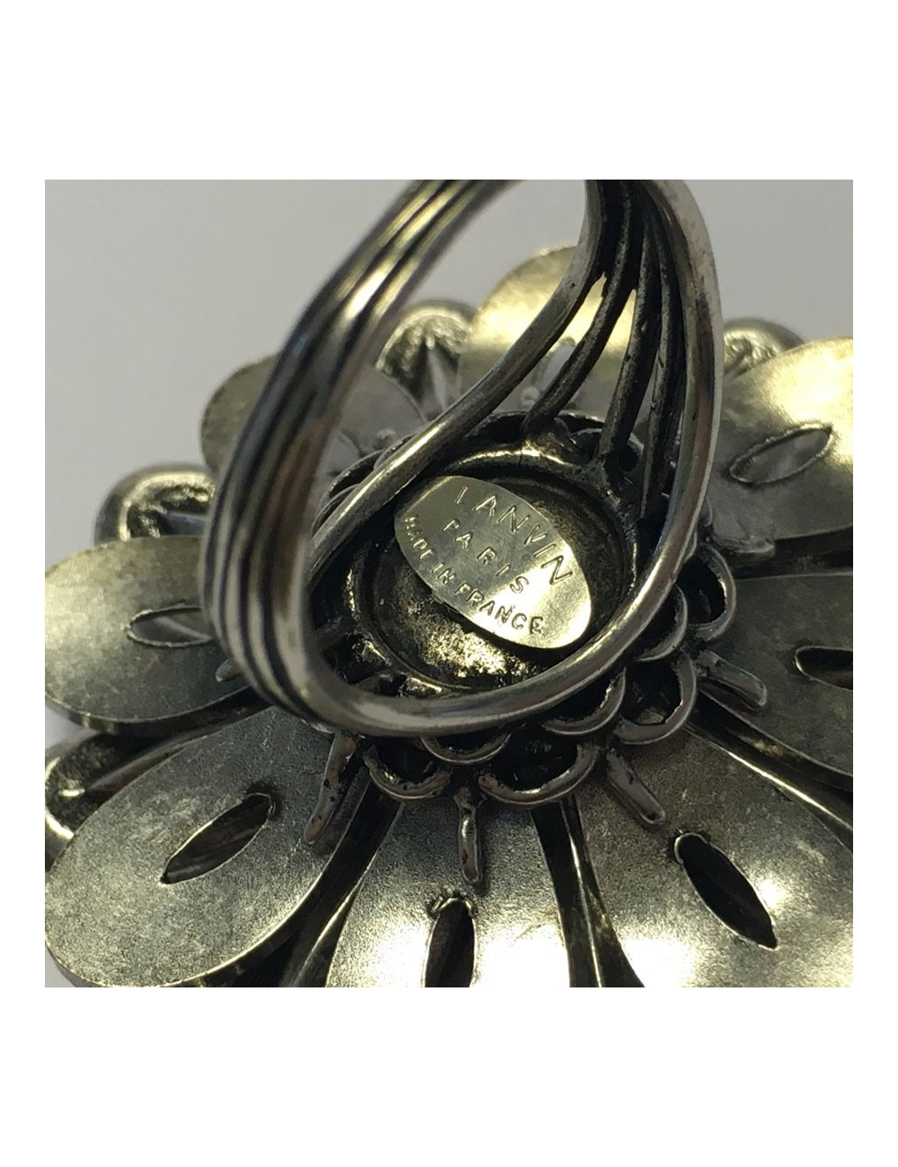 Bague Marguerite LANVIN T55 en métal argenté et strass