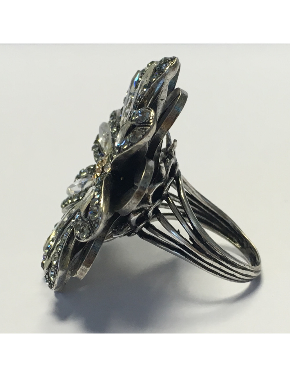 Bague Marguerite LANVIN T55 en métal argenté et strass