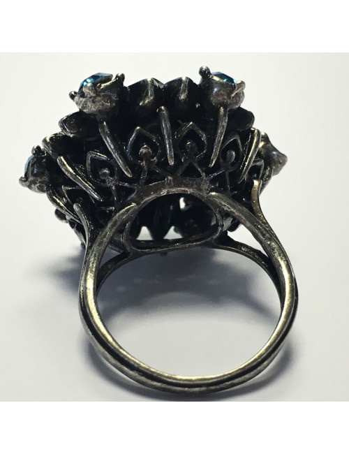 Bague LANVIN T 55 en métal argenté et strass bleu et vert