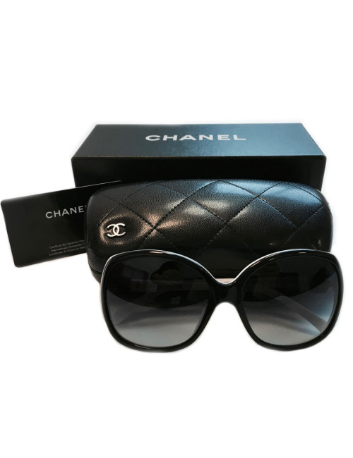 Lunettes de soleil CHANEL