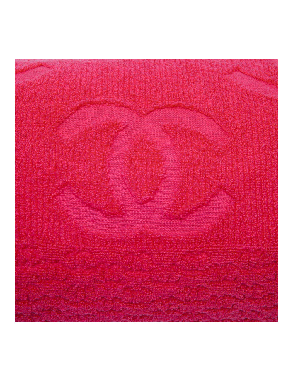 Sac de plage CHANEL et sa serviette éponge fushia