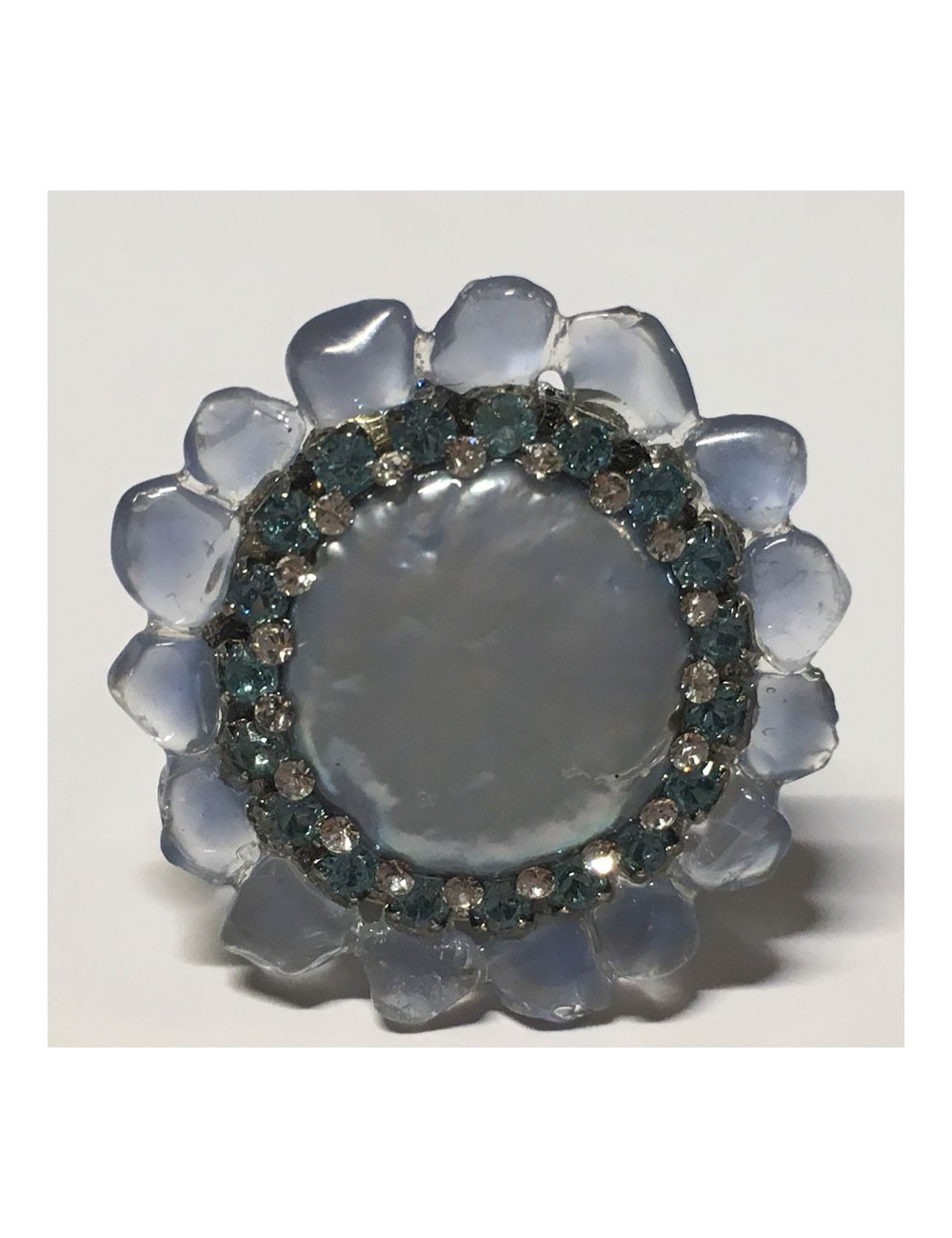 Ring flower CHANEL couture T49 in resin and blue rhinestone flower