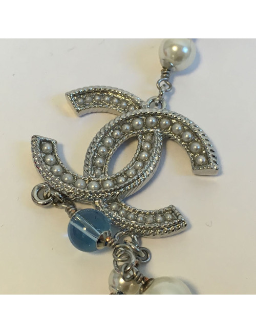 Sautoir CHANEL en perles multicolores et CC