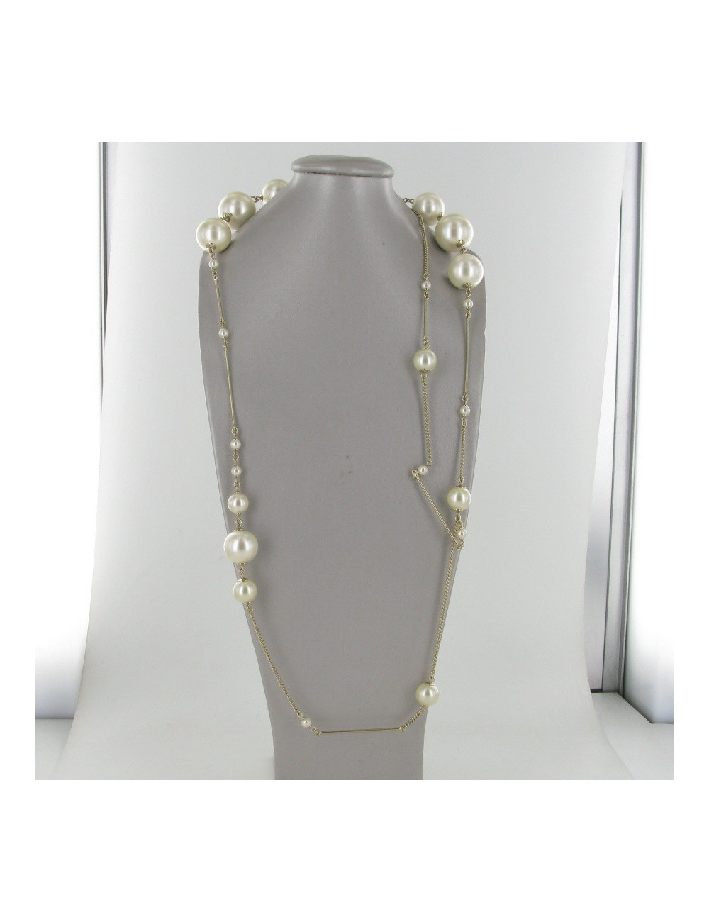 Sautoir perles blanches CHANEL