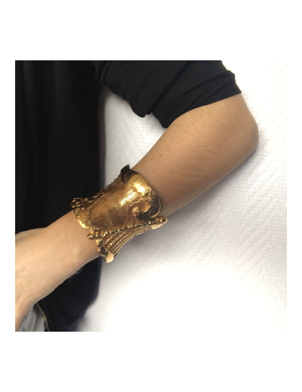 CHRISTIAN LACROIX gold metal cuff