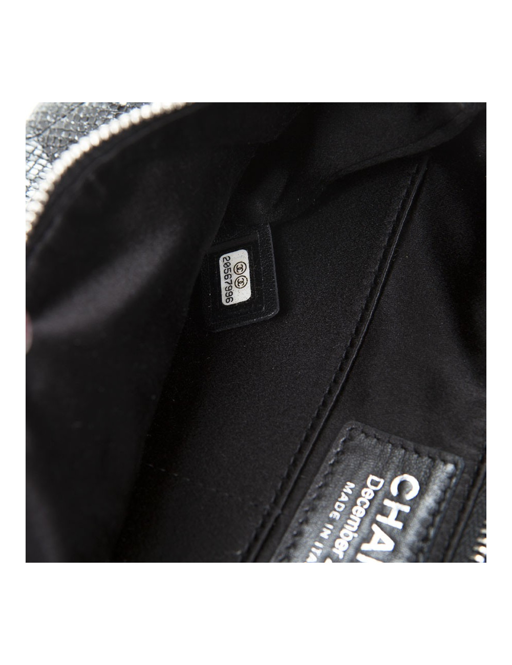 CHANEL quilted shiny black leather pouch