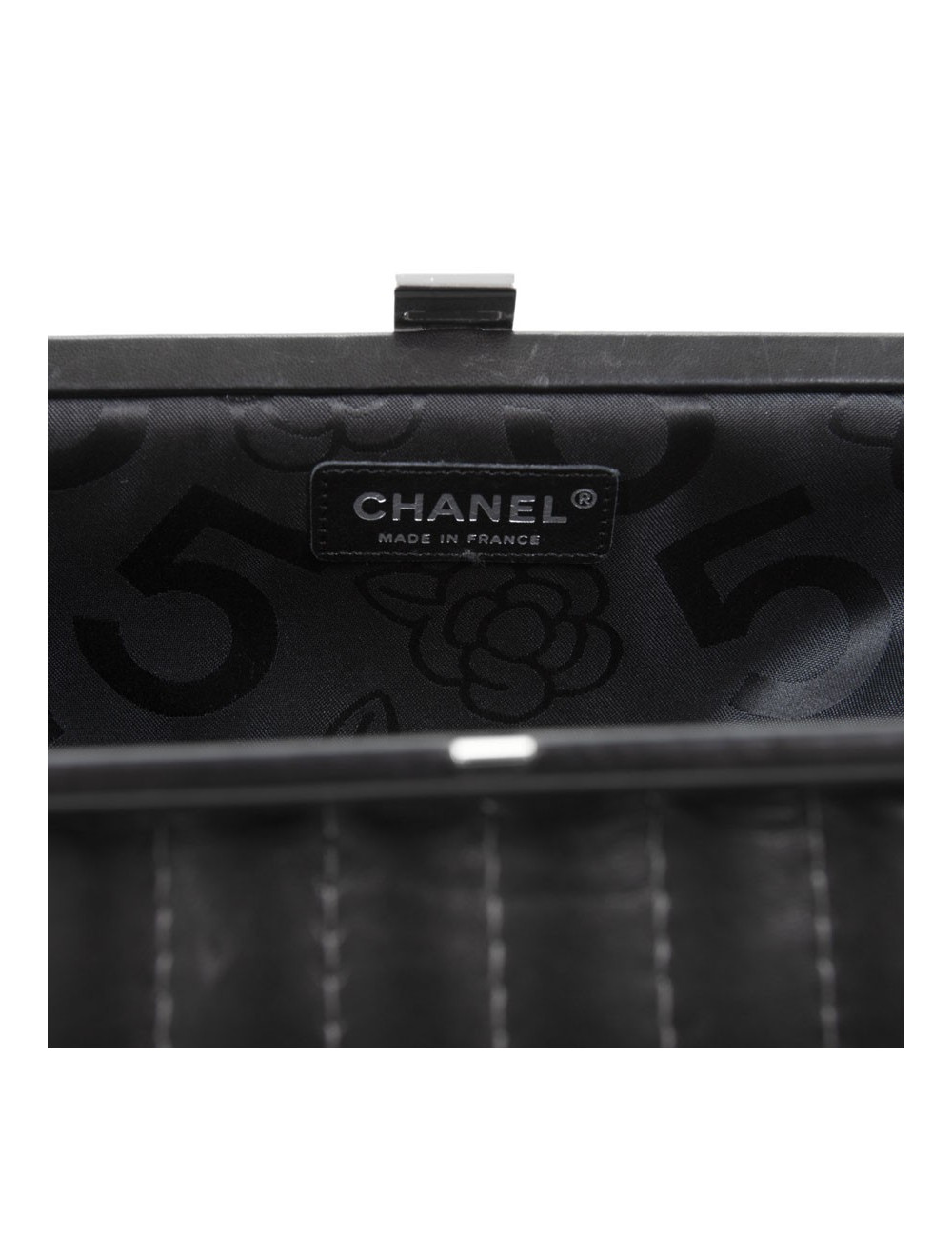 Pochette CHANEL cuir d'agneau lisse noir