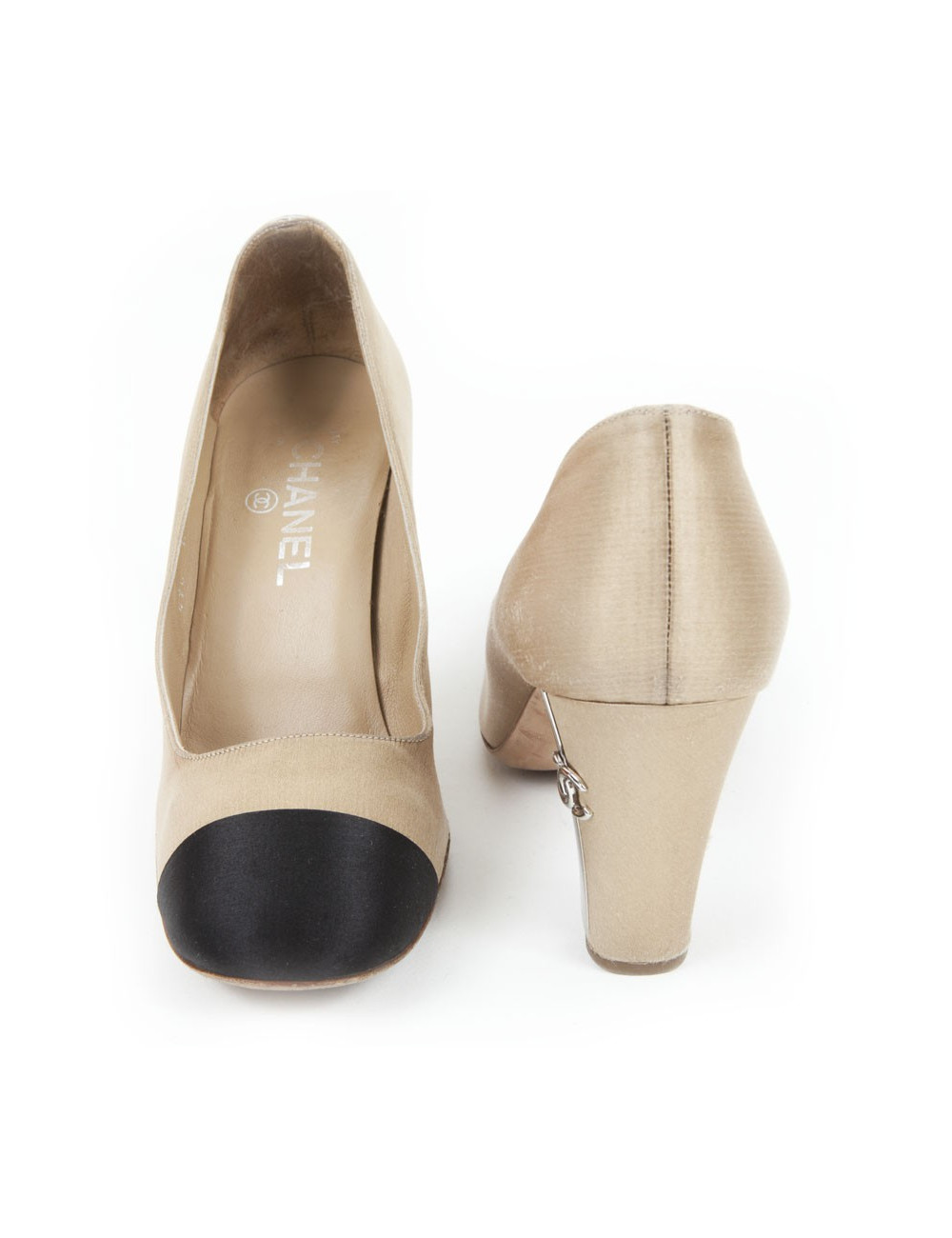 Escarpins CHANEL T39C bicolore satin