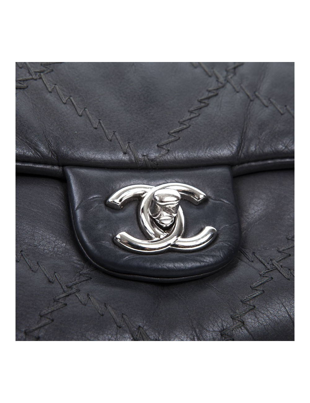 Slate gray CHANEL quilted leather bag