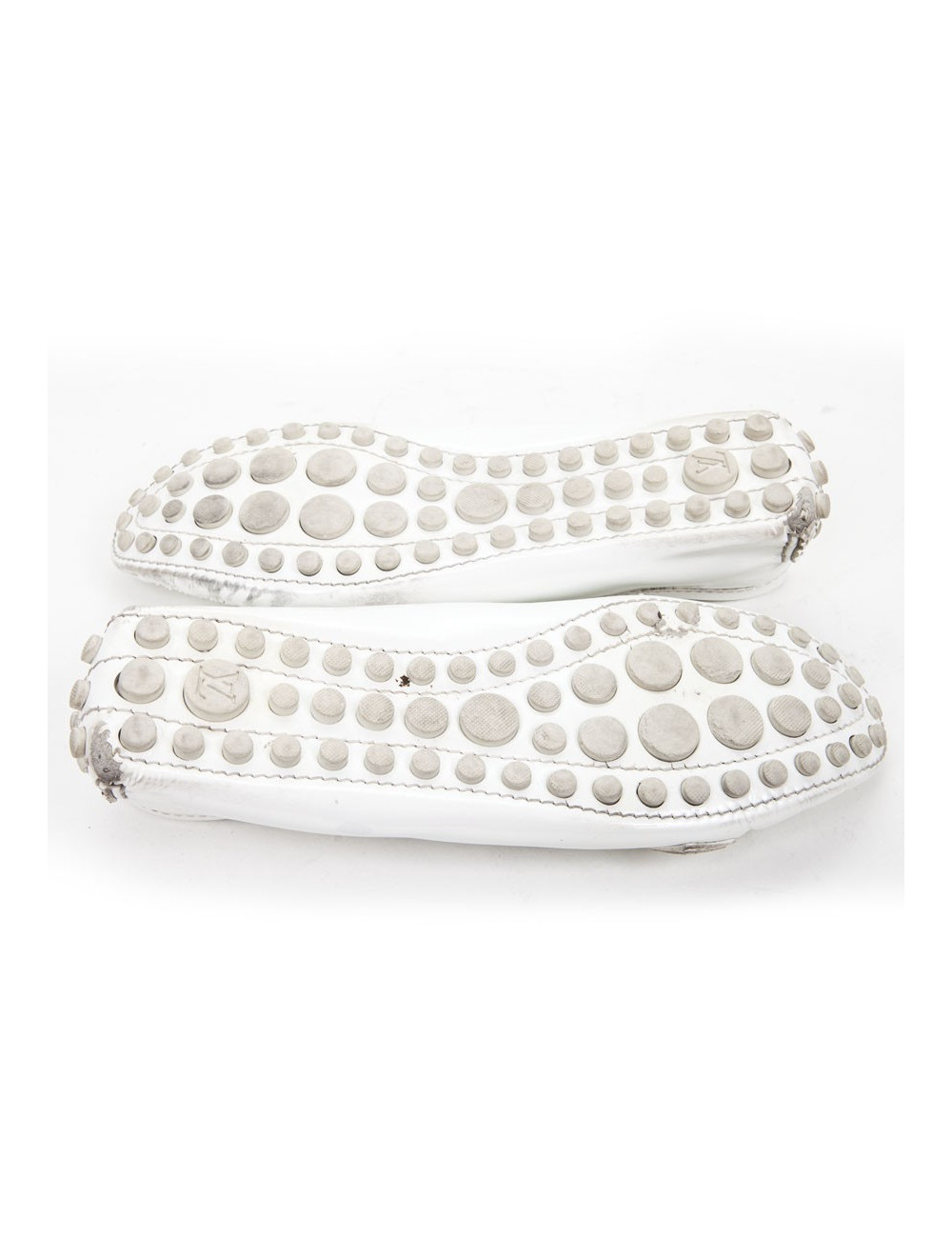 Mocassins LOUIS VUITTON t  cuir verni blanc