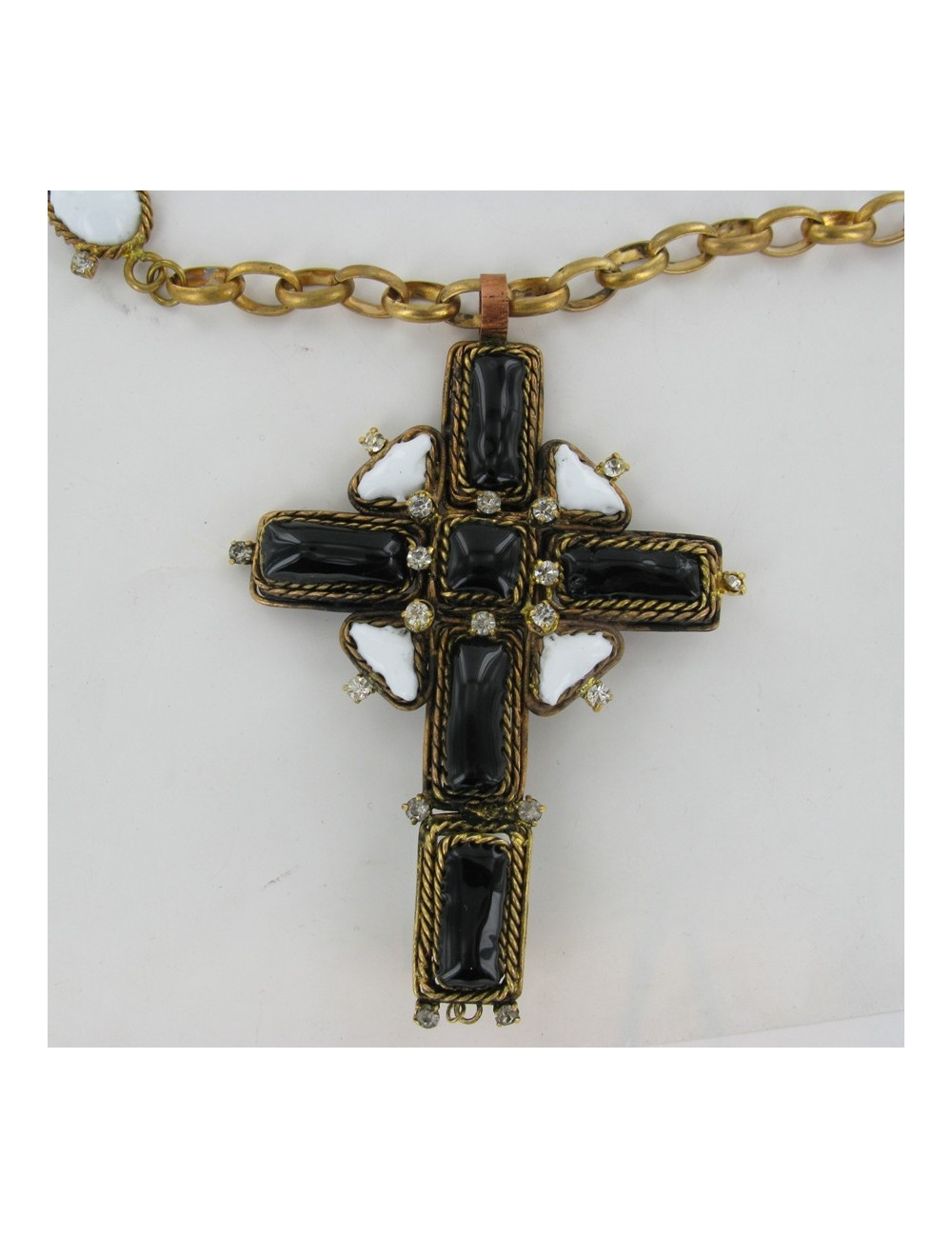 Collier croix collection "Légende" MARGUERITE DE VALOIS