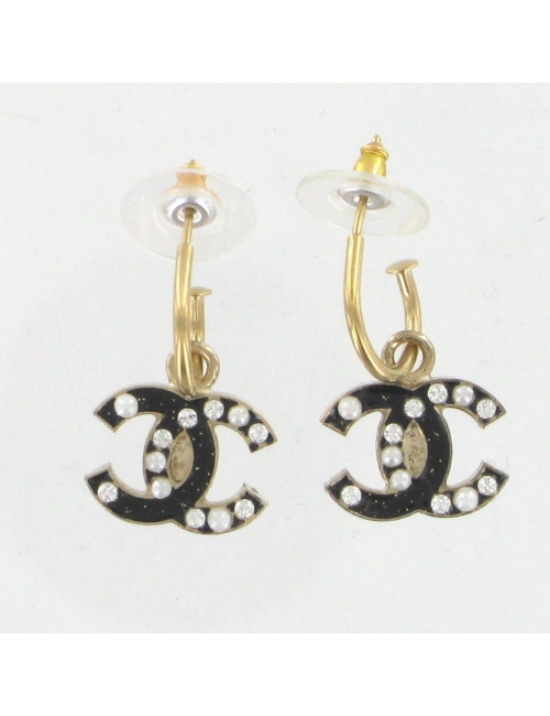 Clous d'oreilles CC émaillés noirs CHANEL