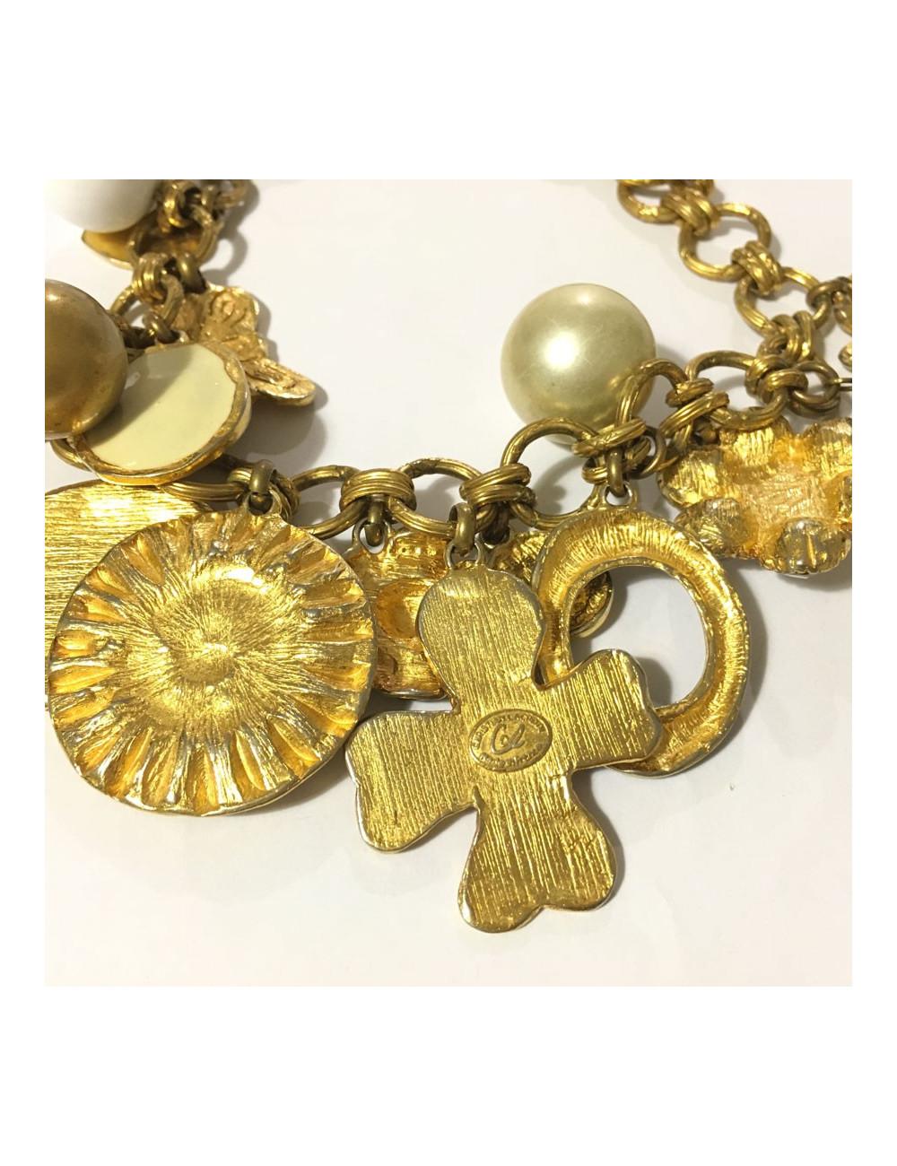 CHRISTIAN LACROIX charms gold neck RAS