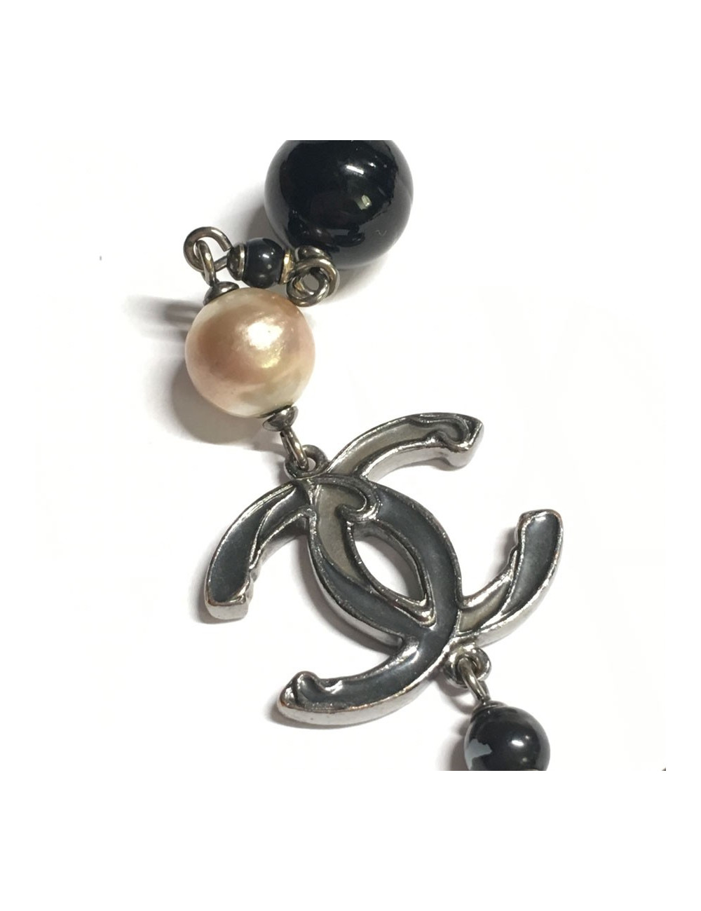 CHANEL CC necklace and black, gray and Pearly beads