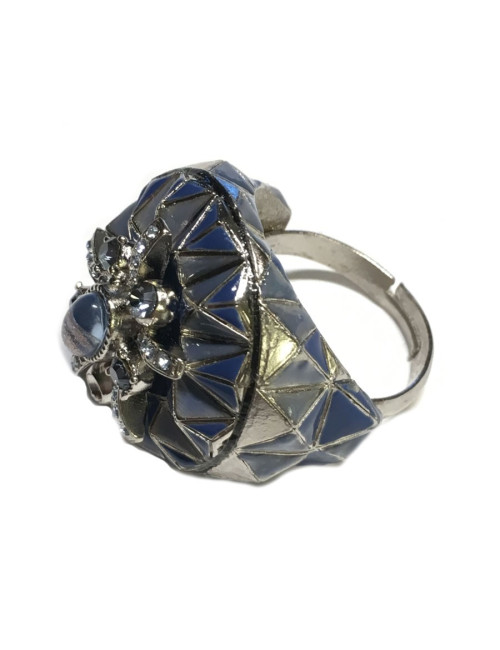 Bague CHANEL haute couture T argentée, strass et pierre transparente en résine pailletée