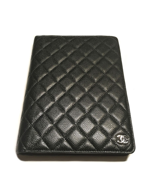 Porte agenda CHANEL en cuir matelassé noir
