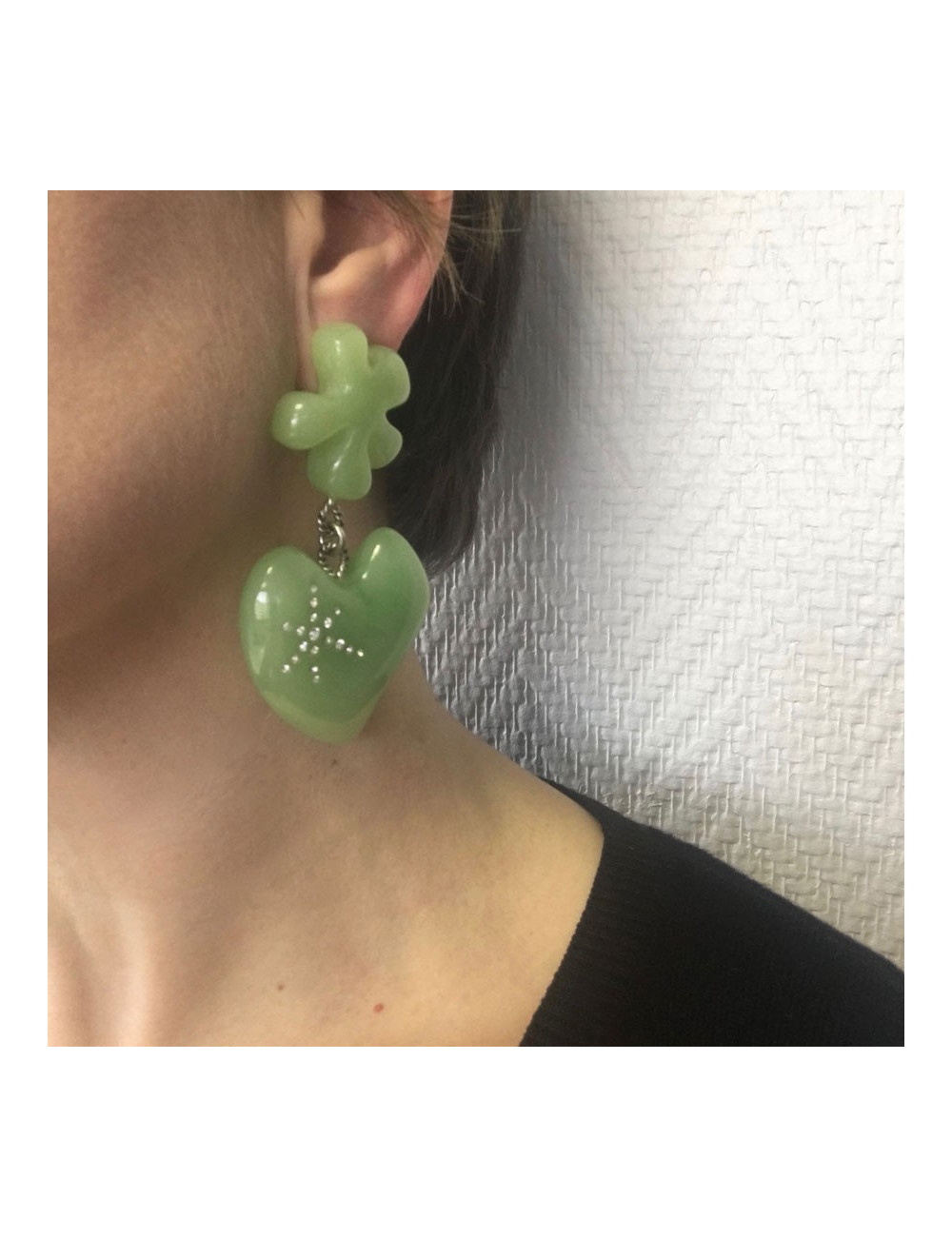 Boucles d'oreille clips pendants CHRISTIAN LACROIX vintage