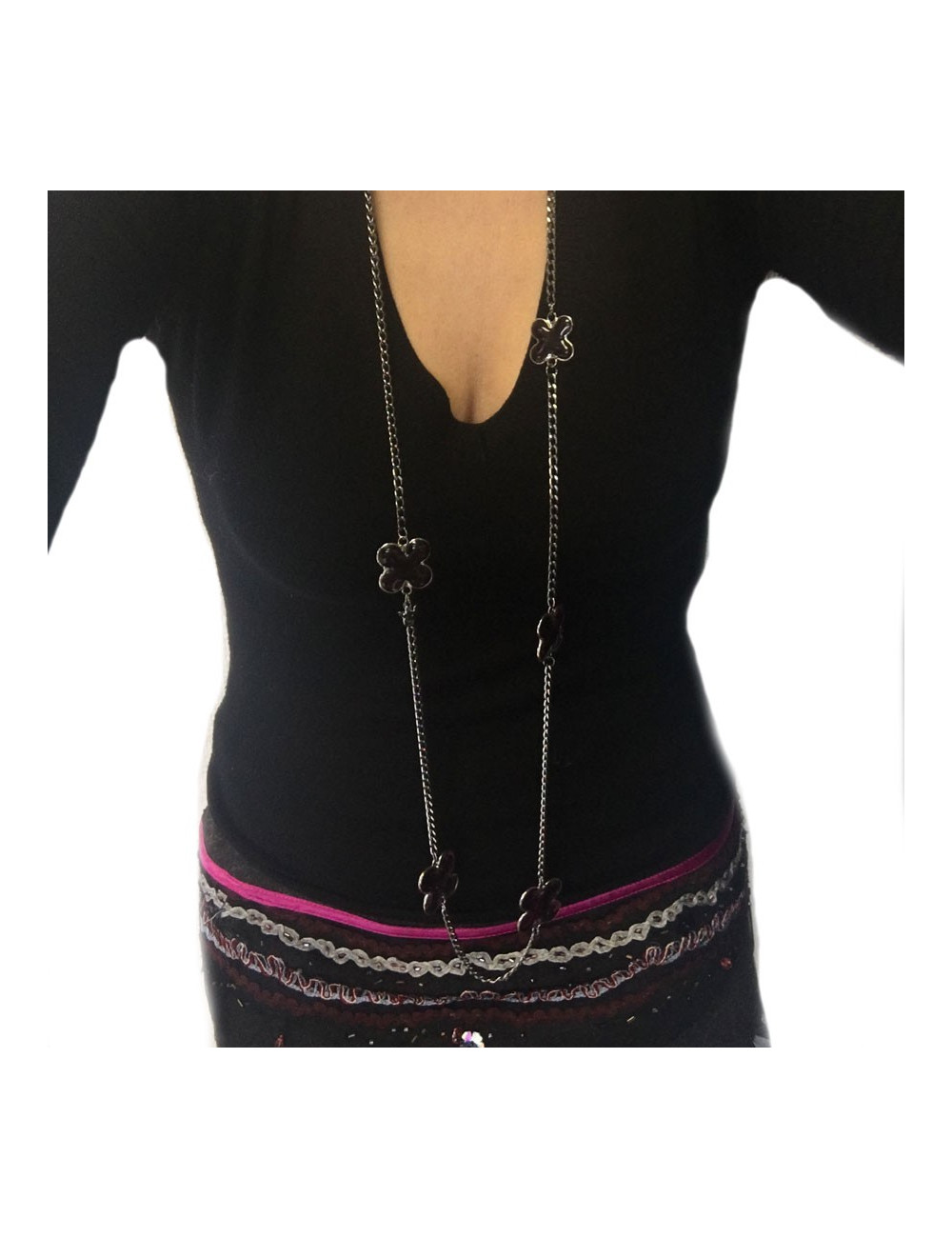 Clover Marguerite of Valois glass Amethyst necklace