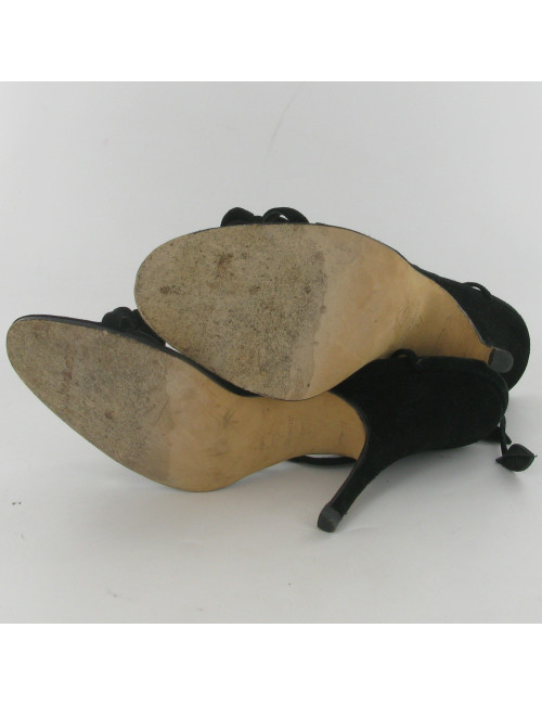 Escarpins fleurs MANOLO BLAHNIK