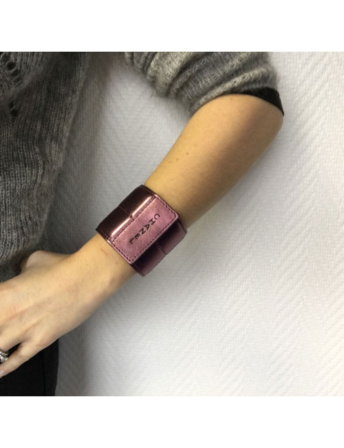 CHANEL electric pink metallic leather cuff