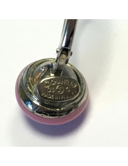 Nails CHANEL CC earrings enameled rose