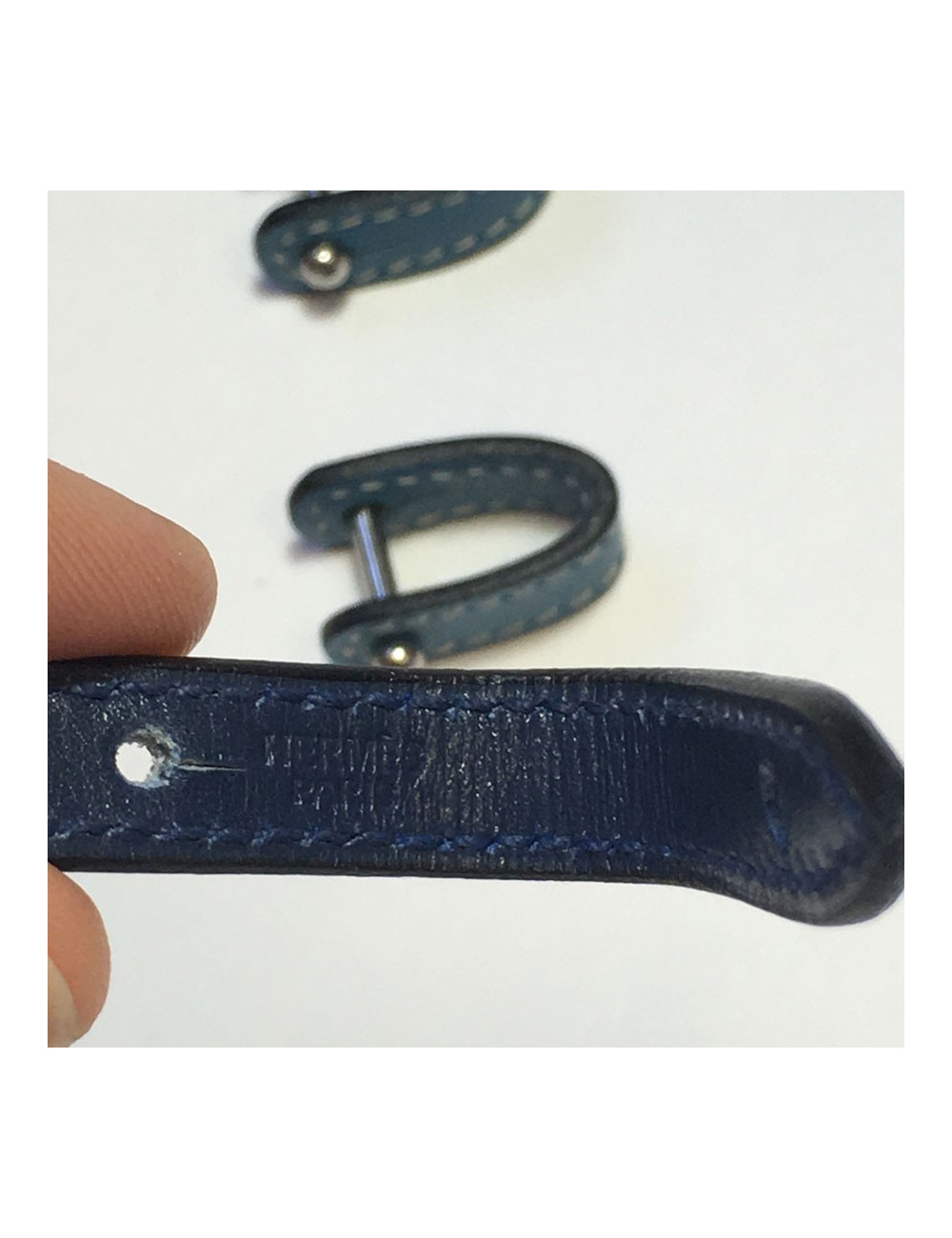 HERMES interchangeable cufflinks in skye blue and dark blue leather