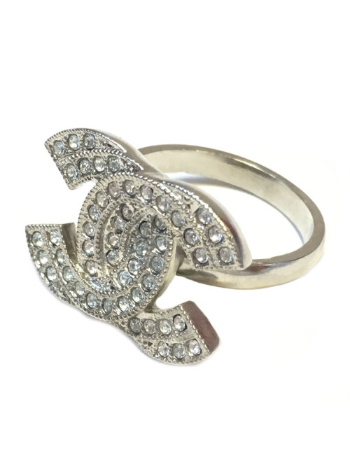 Bague CHANEL CC T55 en métal argenté et strass