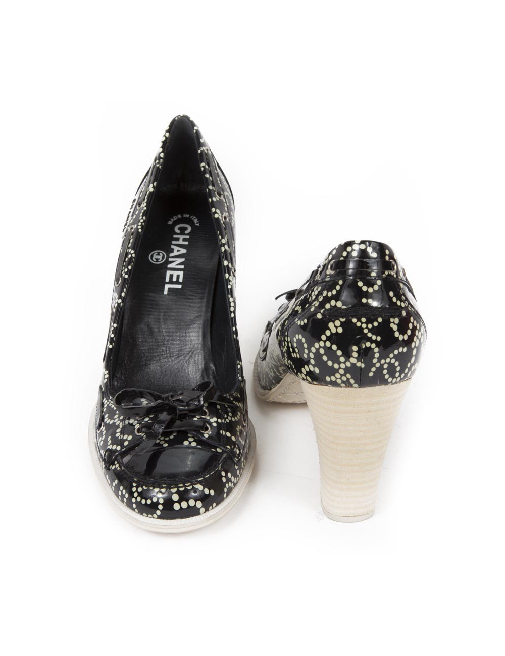 Escarpins CHANEL  t 39 en cuir verni bleu marine